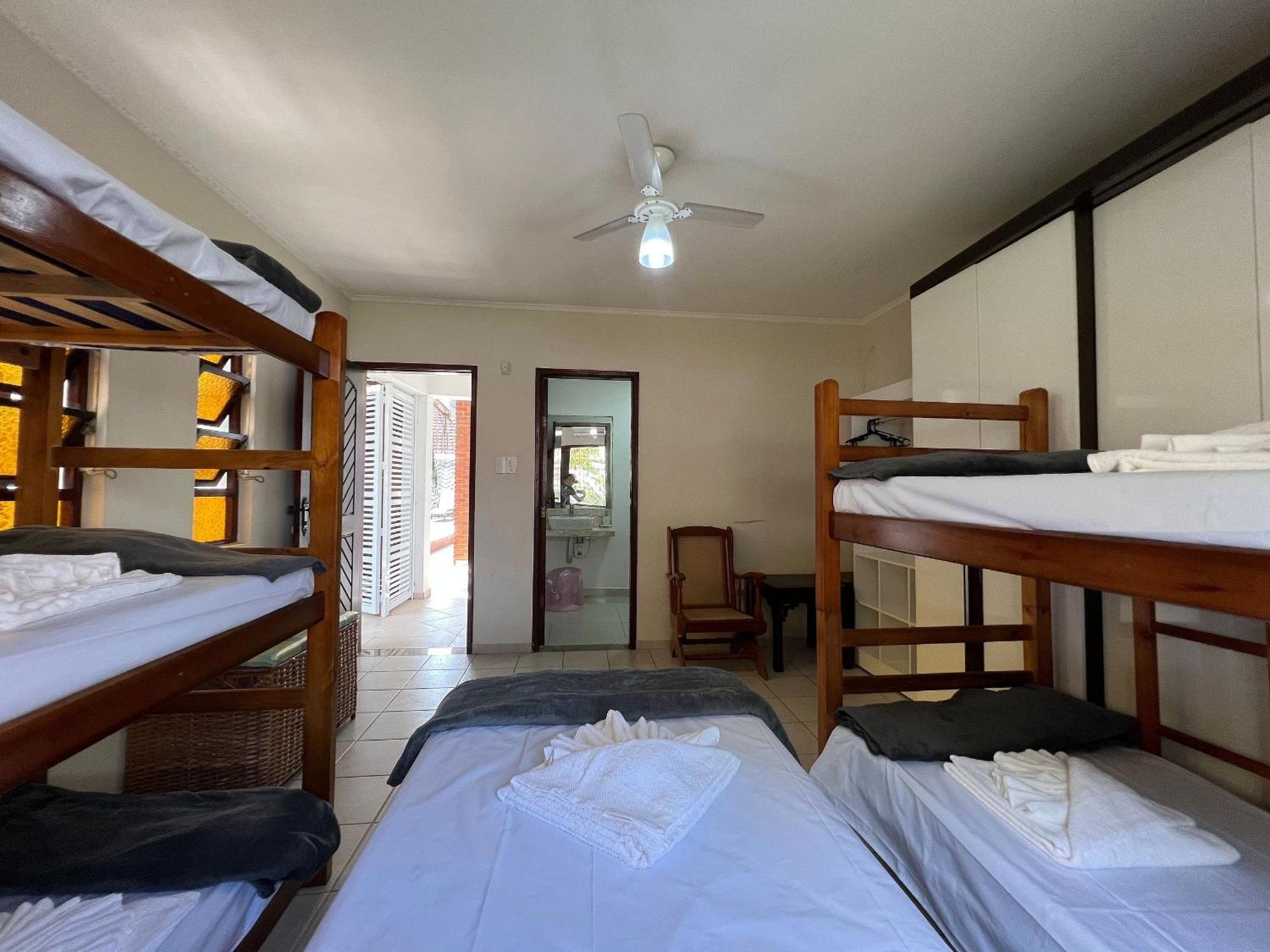 Casa Agradavel Com Piscina, A Poucos Passos Da Praia Peruíbe Exterior foto